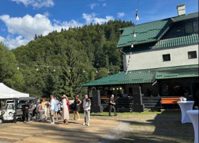Cabana Pârâul Negru, Lăpușna
